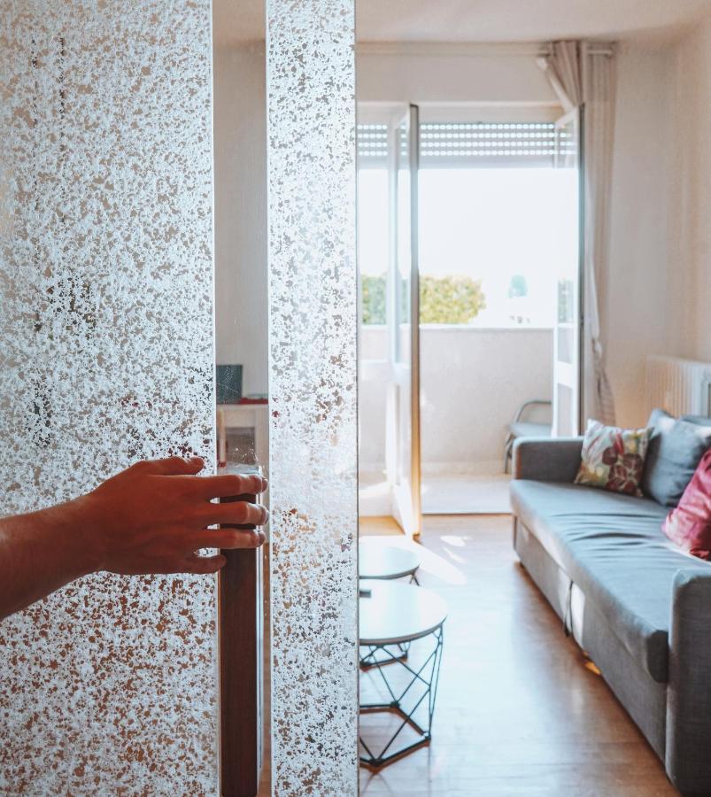 10 Min From The Airport-Wifi-Free Parking Apartment Samarate Екстериор снимка